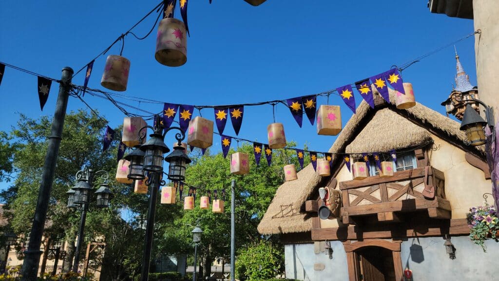 Rapunzel Gets New Paintings on the Bathroom - While Other Parks Get Themed Area and Rides (Who Wins?, Not Disney World)