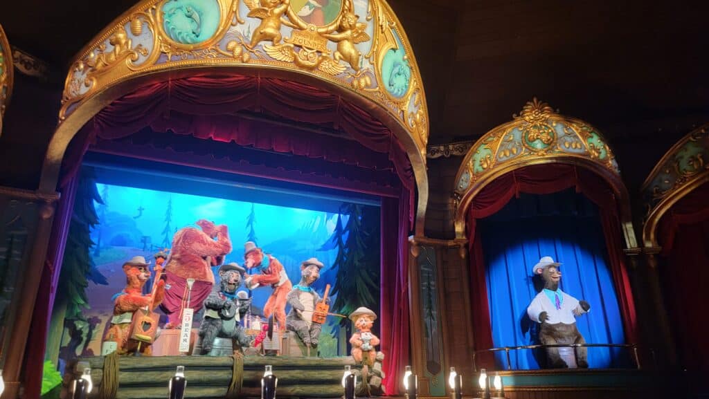 First Look Inside the New Country Bear Musical Jamboree and Full Show Video