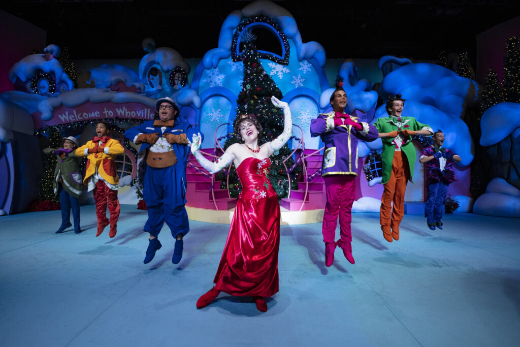 Universal Orlando Holidays Celebration Returns November 22 Through December 31 2025 - Christmas In The Wizarding World Of Harry Potter, Grinchmas, Universal’s Holiday Parade Featuring Macy’s, And More