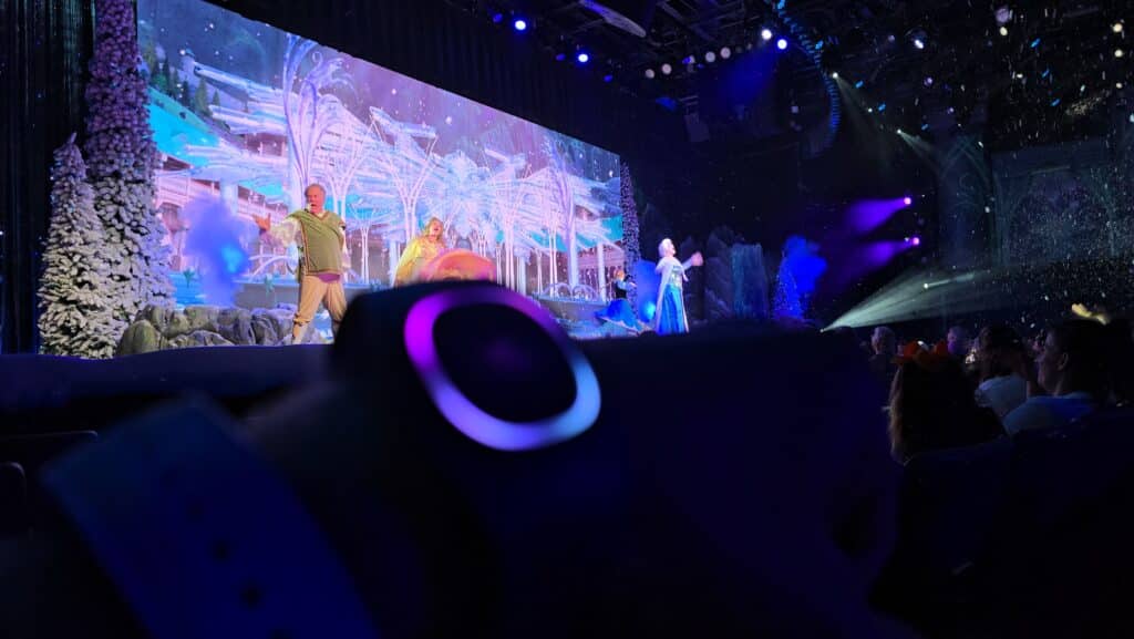 MagicBand+ Now Works in Disney World Theater Shows