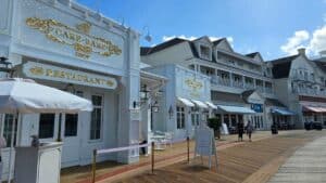 The Cake Bake Shop Bakery at Disney is World Officially Open