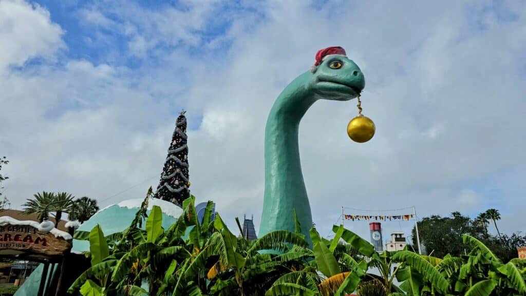 Disney's Hollywood Studios 2024 Christmas Tree and Holiday Decor Arrives