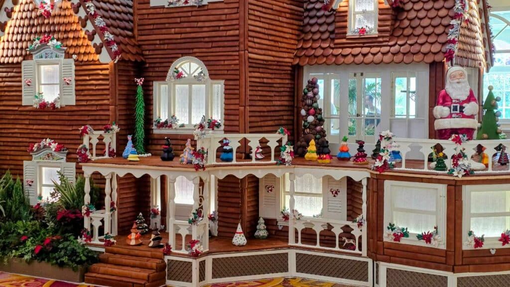 Disney Christmas Tree Character List at Grand Floridian Gingerbread House 25th Anniversary