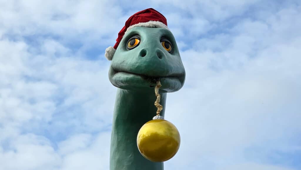 Disney's Hollywood Studios 2024 Christmas Tree and Holiday Decor Arrives